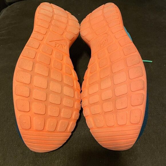 Mint condition Nike Roshe Run Unique Colorway Green Orange Blue 9.5 US 43 EUR - Picture 6 of 7